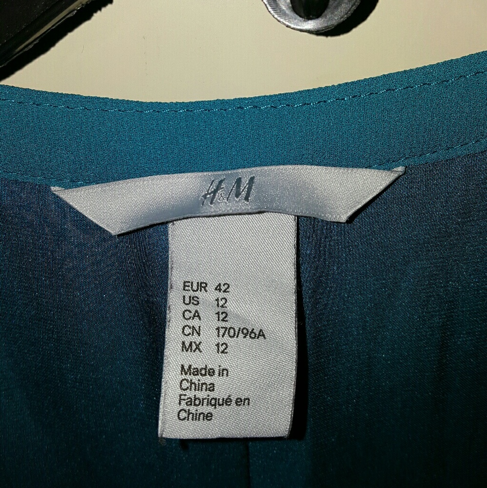 Tunic - Picture 3 of 3